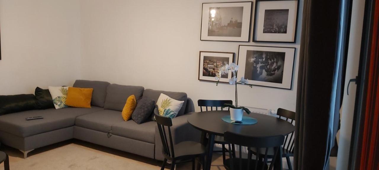 Central Apartments Ogrody 2 & Parking Gdańsk Kültér fotó